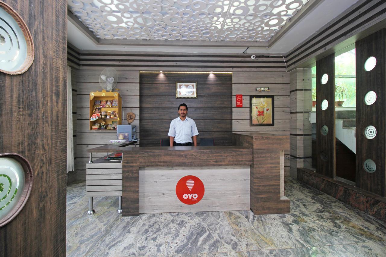 Oyo 7680 Park Lagoon Puri Exterior foto